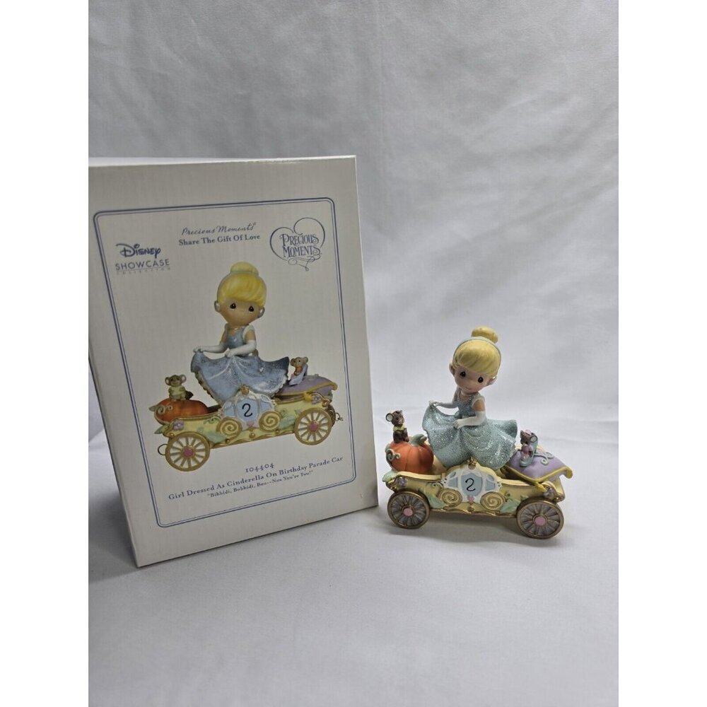 Precious Moments Disney Showcase Birthday Parade Cinderella Number 2 Figure